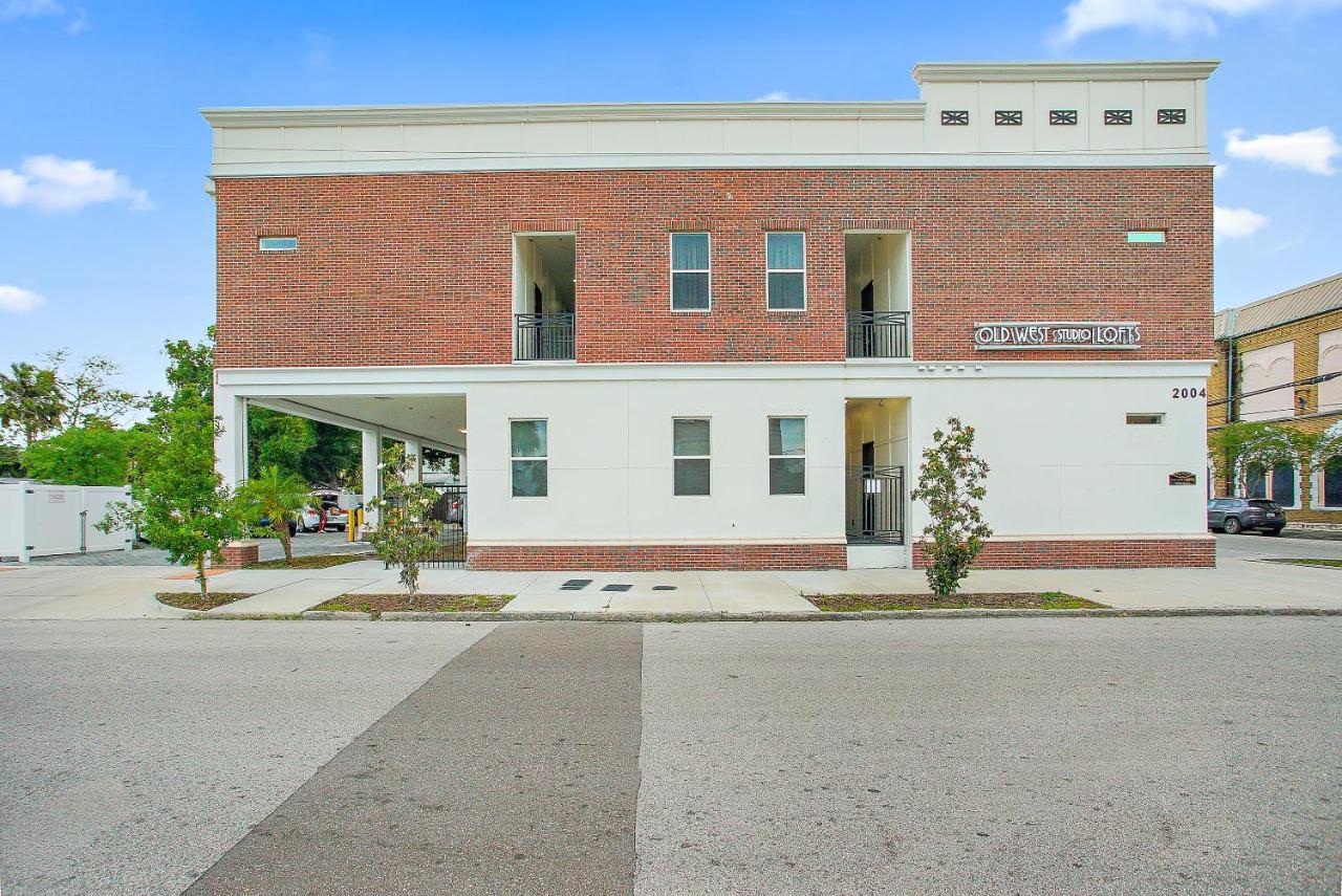 Old West Studio Lofts West Tampa Bagian luar foto