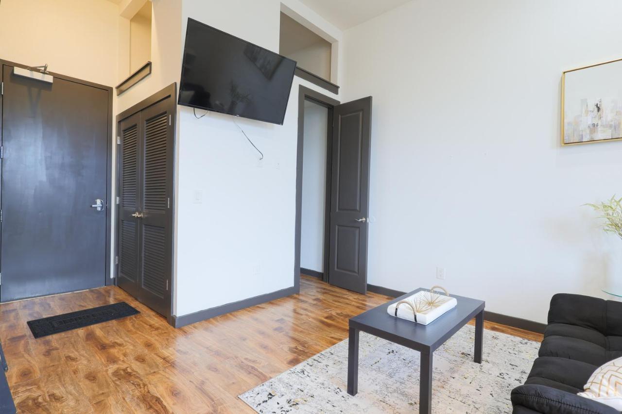 Old West Studio Lofts West Tampa Bagian luar foto