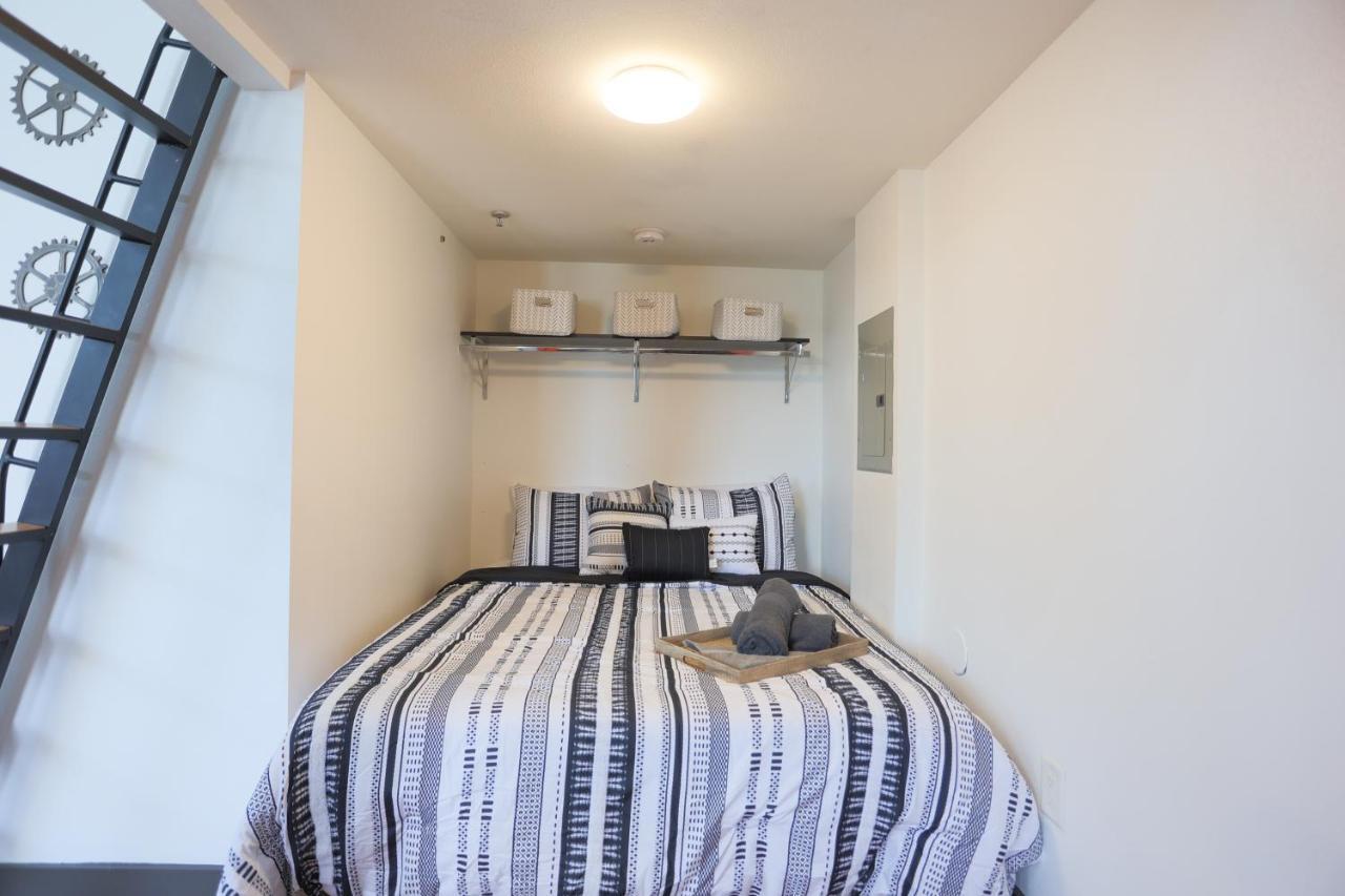 Old West Studio Lofts West Tampa Bagian luar foto