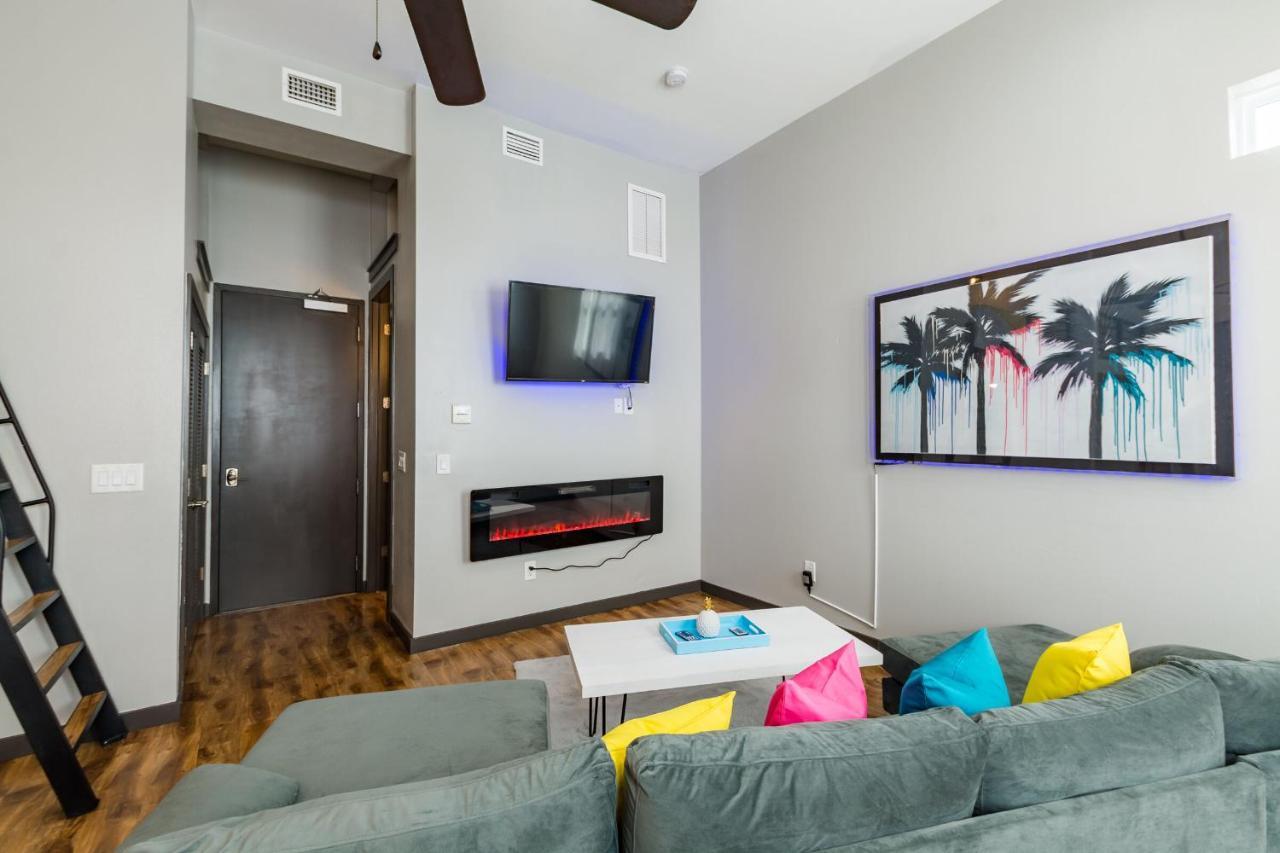 Old West Studio Lofts West Tampa Bagian luar foto