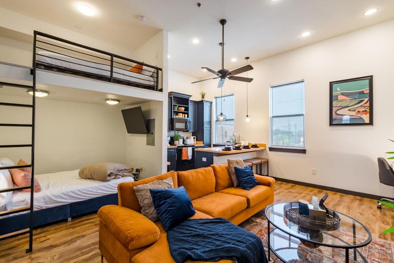 Old West Studio Lofts West Tampa Bagian luar foto