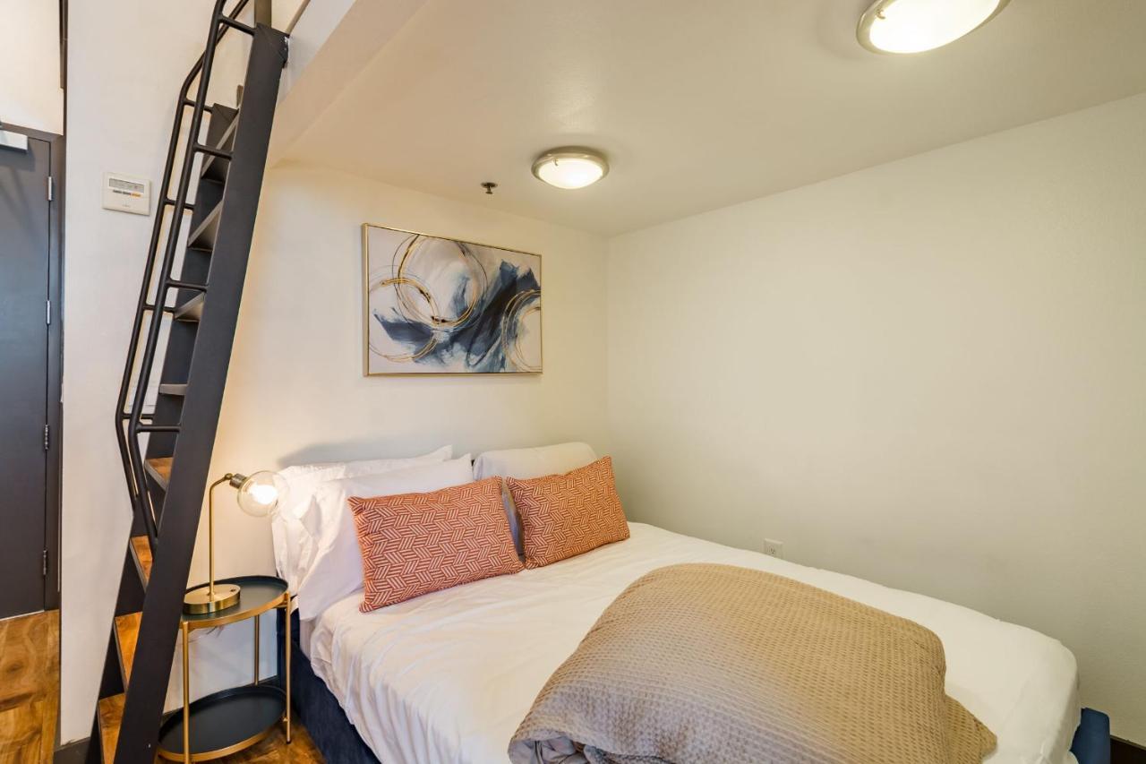 Old West Studio Lofts West Tampa Bagian luar foto