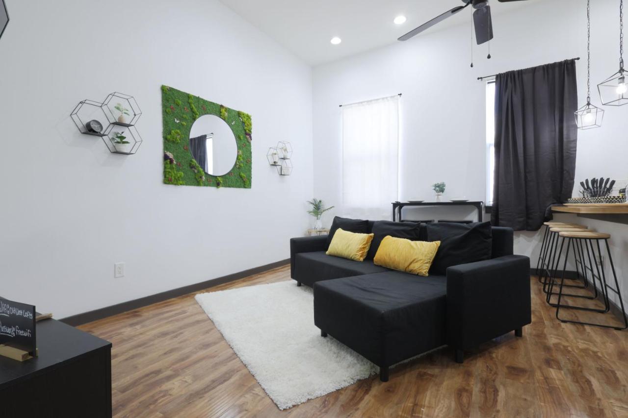 Old West Studio Lofts West Tampa Bagian luar foto